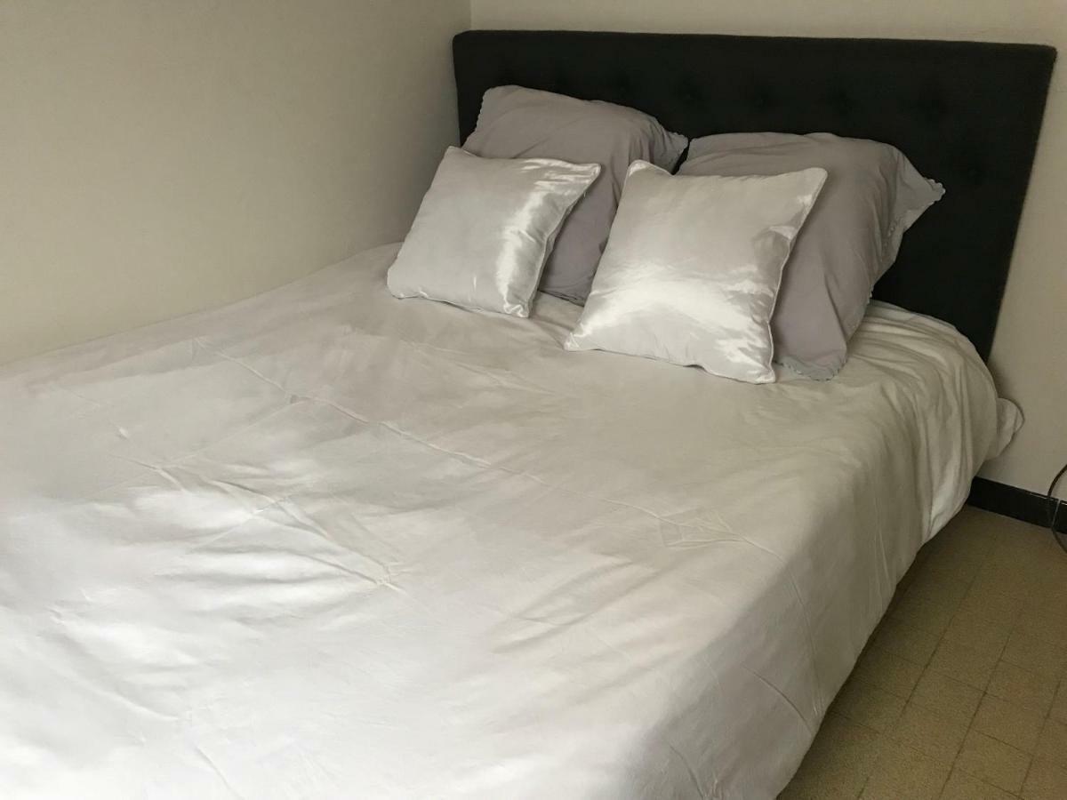 Studio 2 Pers En Vieille Ville Parking Gratuit - By La Source D'Orfee Boulogne-sur-Mer Bagian luar foto