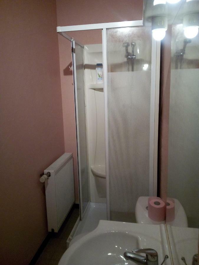 Studio 2 Pers En Vieille Ville Parking Gratuit - By La Source D'Orfee Boulogne-sur-Mer Bagian luar foto
